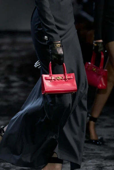 Look 5